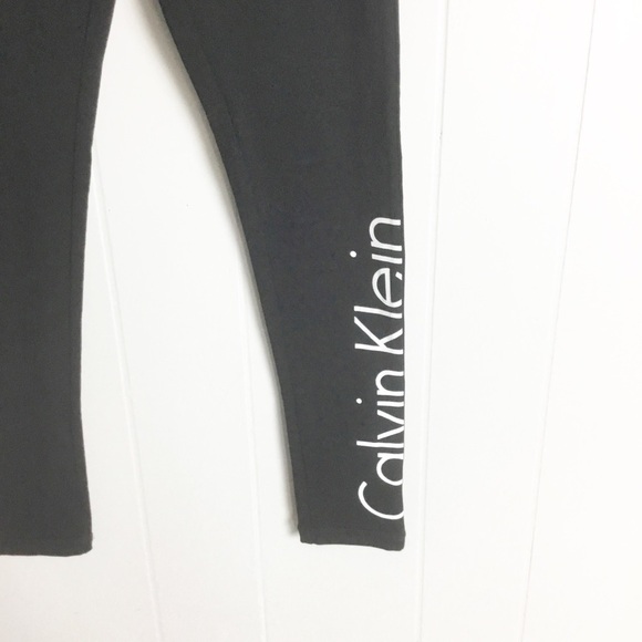 Calvin Klein Black Athletic Leggings Size XS New - Picture 2 of 4